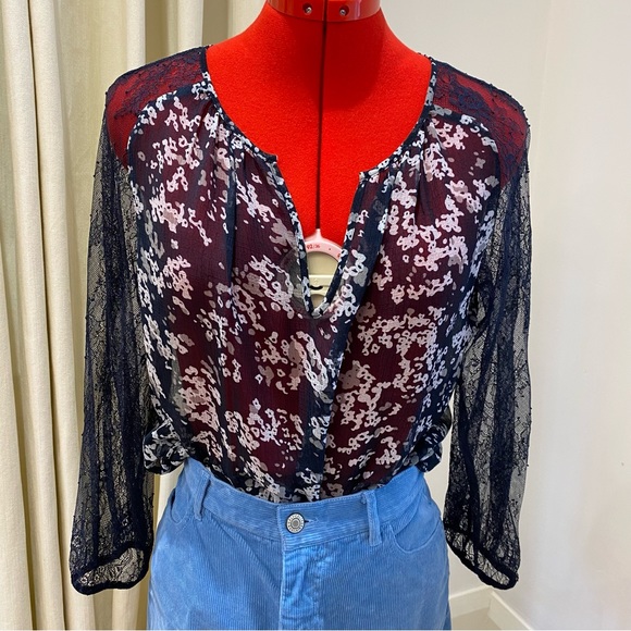 Ann Taylor Top, Blue Floral Blouse, Sheer, Navy Lace 3/4 Sleeves, Women's (US M) - Picture 1 of 12
